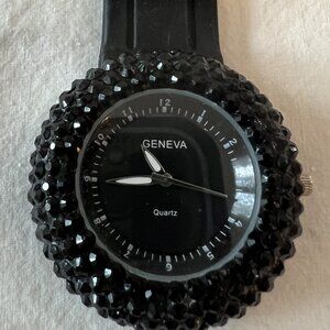 GENEVA QUARTZ FASHION WATCH